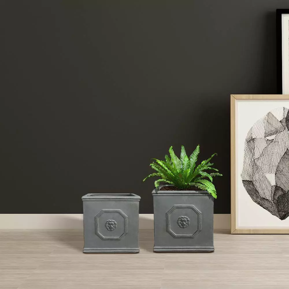 KANTE 12.5" and 10.2"H Square Antique Gray Lightweight Classic English Style Lion Head Planter (Set of 2) Outdoor/Indoor 6 KANTE 12.5" and 10.2"H Square Antique Gray Lightweight Classic English Style Lion Head Planter (Set of 2) Outdoor/Indoor - Image 4
