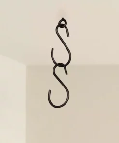 Vigoro 1.77 in. x 0.157 in. x 3.35 in. Black Metal Extender Hooks (2-Pack) -Outdoor Plant Life powder coating vigoro plant hangers 541117 1d 1000