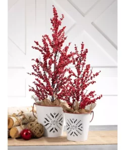 SULLIVANS White Joy Snowflake Metal Bucket (Set of 2) -Outdoor Plant Life white sullivans plant pots met1751 4f 1000